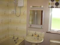 Anneth Lowen Bathroom